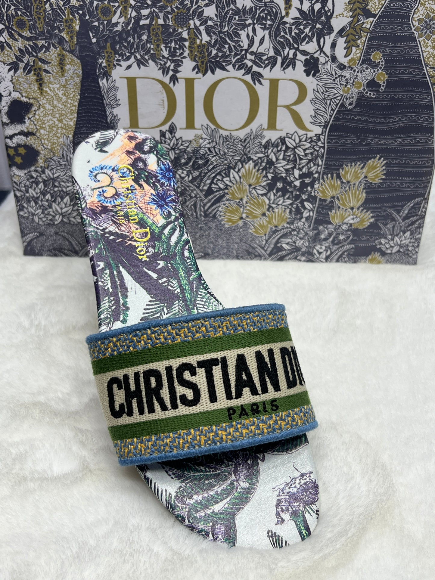 Premium Designer Style Ladies Slides – Floral Printed Strap Slippers (Inspired by Paris Fashion)